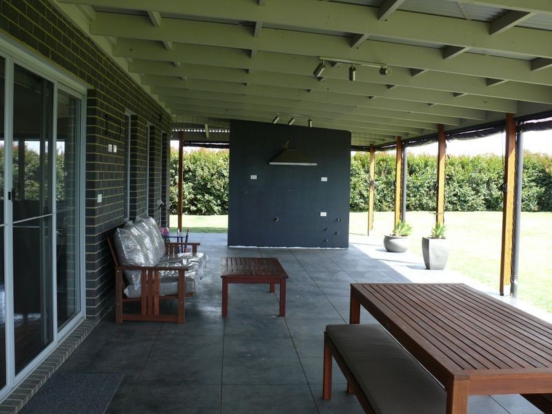 15 Riviera Close, Paynesville VIC 3880