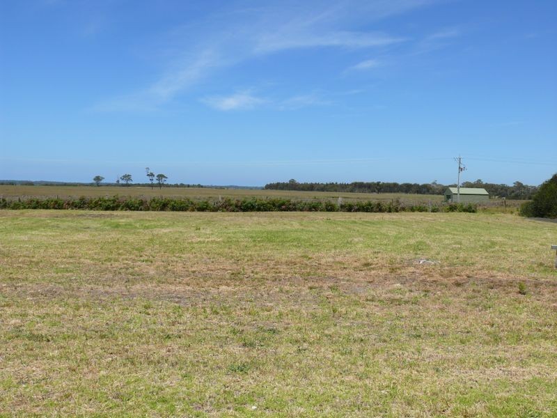 12 Crown Ridge Avenue, Newlands Arm VIC 3875