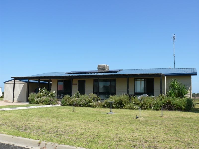 10 Crown Ridge Avenue, Newlands Arm VIC 3875