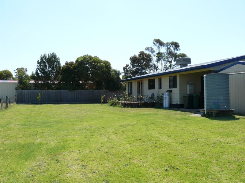 10 Crown Ridge Avenue, Newlands Arm VIC 3875