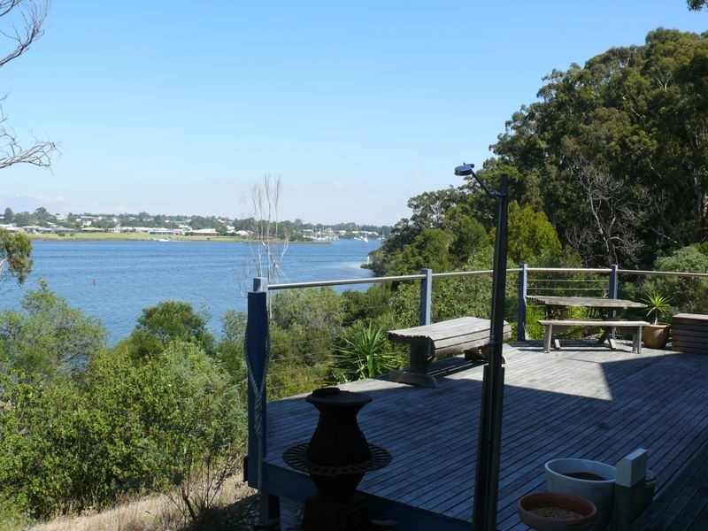 67A Newlands Drive, Paynesville VIC 3880