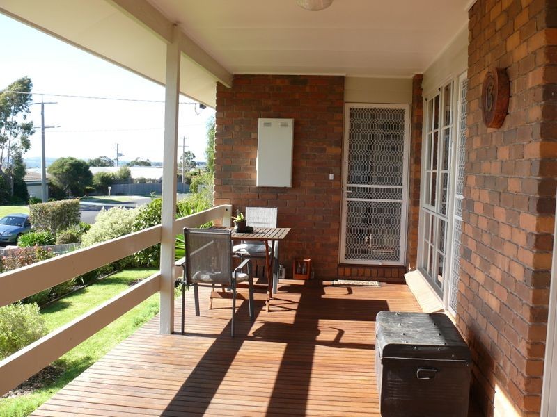 13 Fullarton Drive, Paynesville VIC 3880