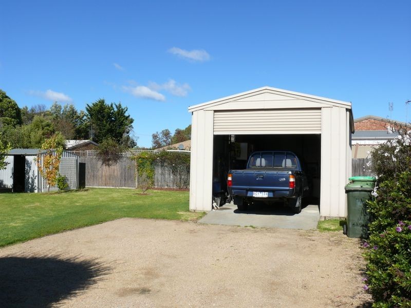 13 Fullarton Drive, Paynesville VIC 3880