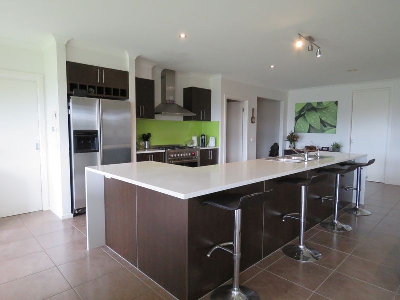 17 Butlers Point Drive, Newlands Arm VIC 3875