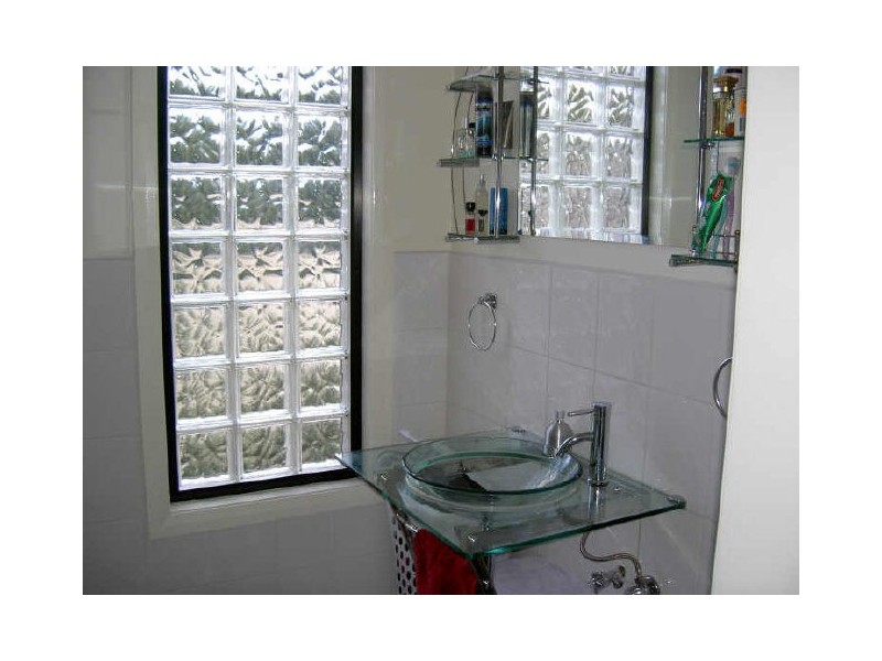 25 Mallard Close, Newlands Arm VIC 3875