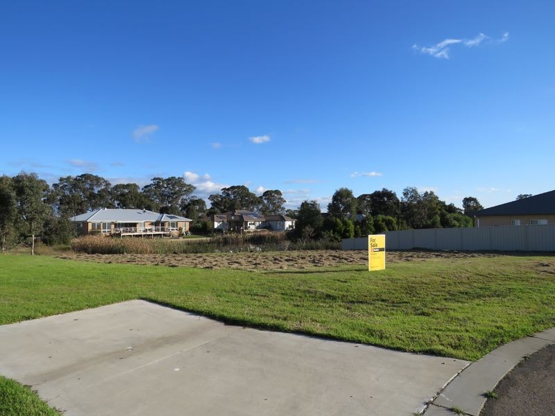 14 Jacaranda Drive, Paynesville VIC 3880