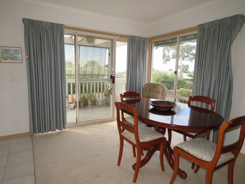 13 Schooner Terrace, Paynesville VIC 3880
