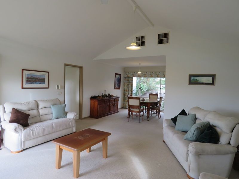 13 Schooner Terrace, Paynesville VIC 3880