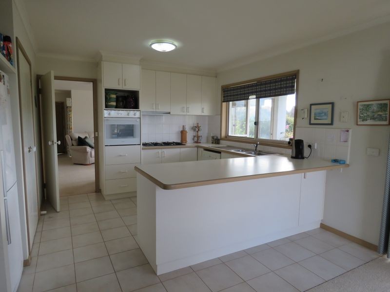 13 Schooner Terrace, Paynesville VIC 3880