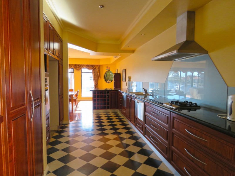 20B Victoria Street, Paynesville VIC 3880