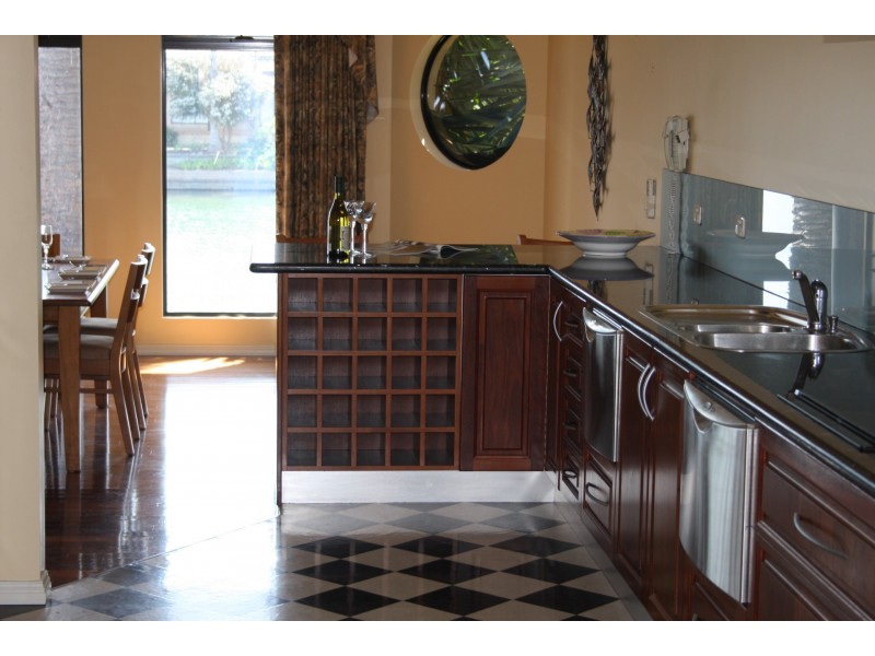 20B Victoria Street, Paynesville VIC 3880