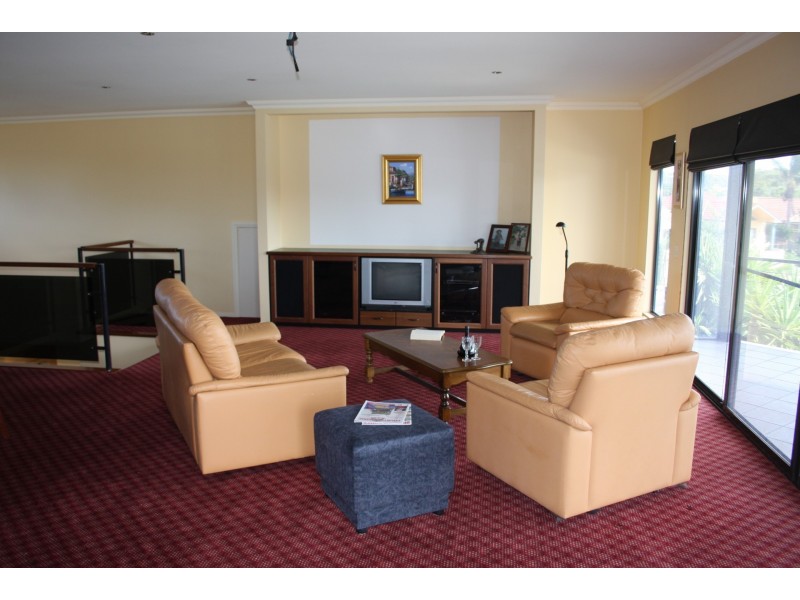 20B Victoria Street, Paynesville VIC 3880