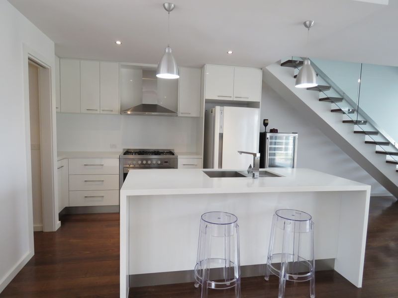 18 Heaths View, Paynesville VIC 3880