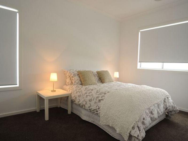 18 Heaths View, Paynesville VIC 3880