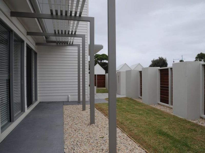 18 Heaths View, Paynesville VIC 3880