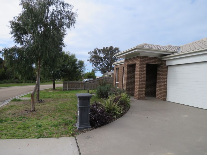 5 Alice Court, Paynesville VIC 3880