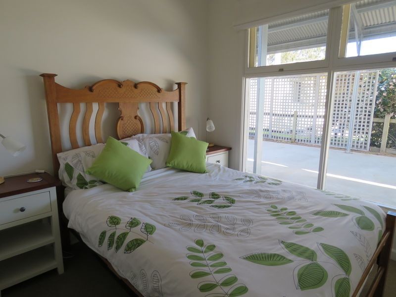 81 Western Boulevard, Raymond Island VIC 3880