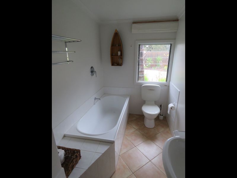 81 Western Boulevard, Raymond Island VIC 3880