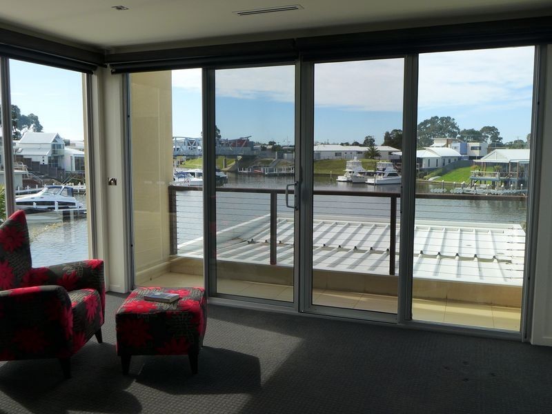 4 Admirals Quay, Paynesville VIC 3880