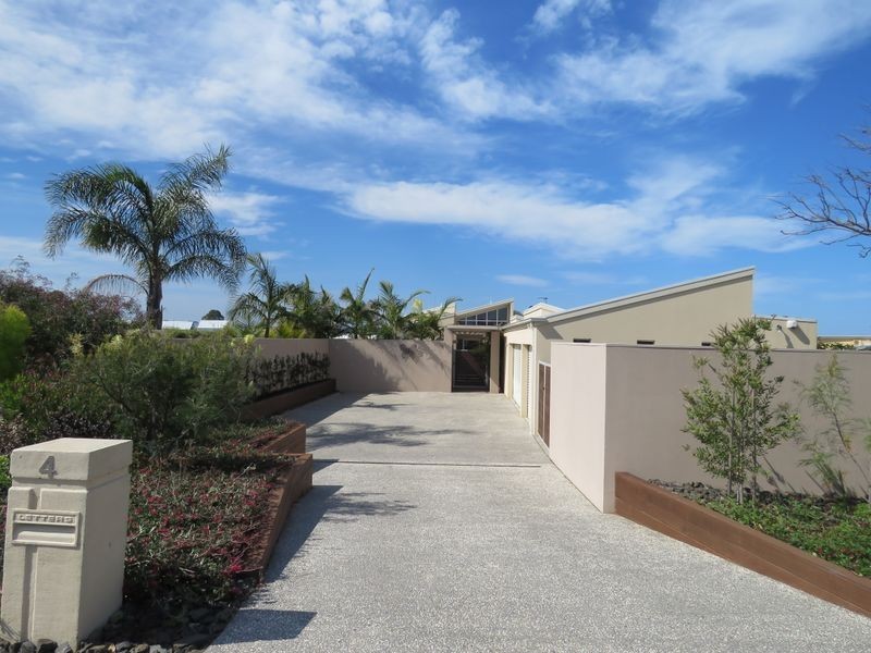 4 Admirals Quay, Paynesville VIC 3880