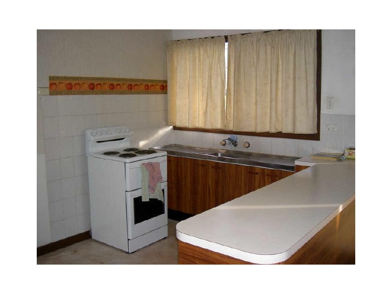 35 McMillan Grove, Paynesville VIC 3880