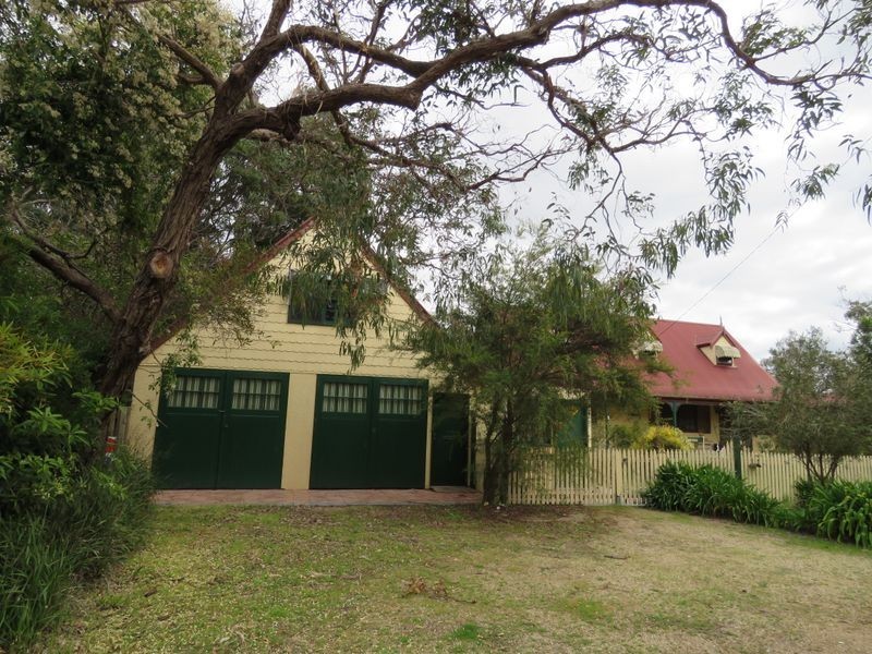 53 First Parade, Raymond Island VIC 3880