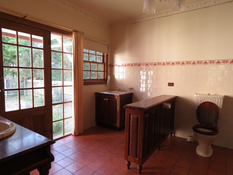 53 First Parade, Raymond Island VIC 3880