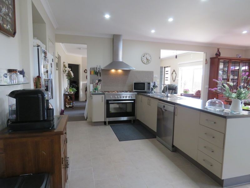 2/30 Toonalook Parade, Paynesville VIC 3880