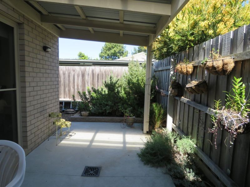 2/30 Toonalook Parade, Paynesville VIC 3880