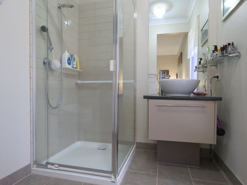 2/30 Toonalook Parade, Paynesville VIC 3880