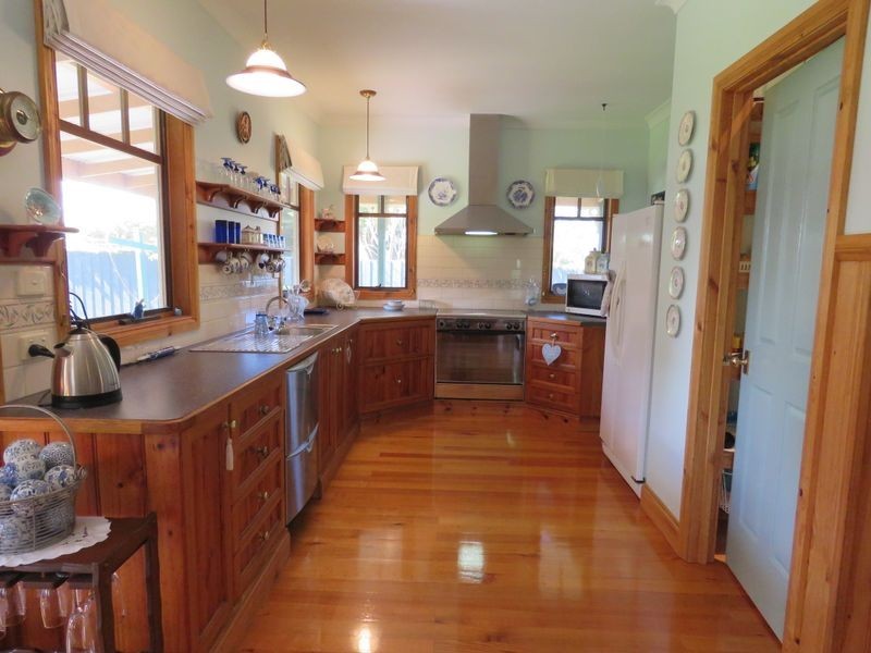 2 Kellina Court, Paynesville VIC 3880