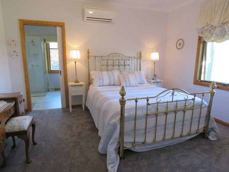 2 Kellina Court, Paynesville VIC 3880