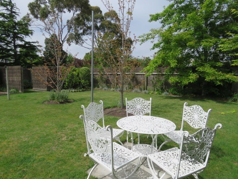 93 Newlands Drive, Paynesville VIC 3880