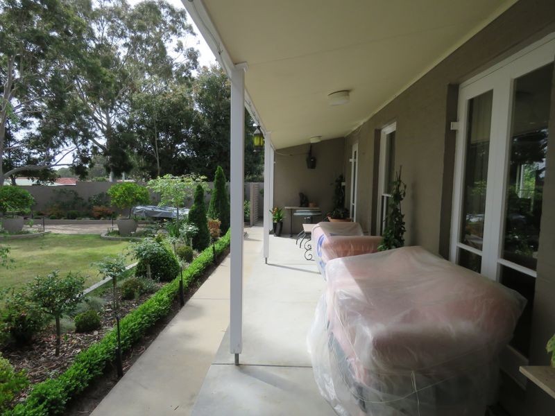 93 Newlands Drive, Paynesville VIC 3880