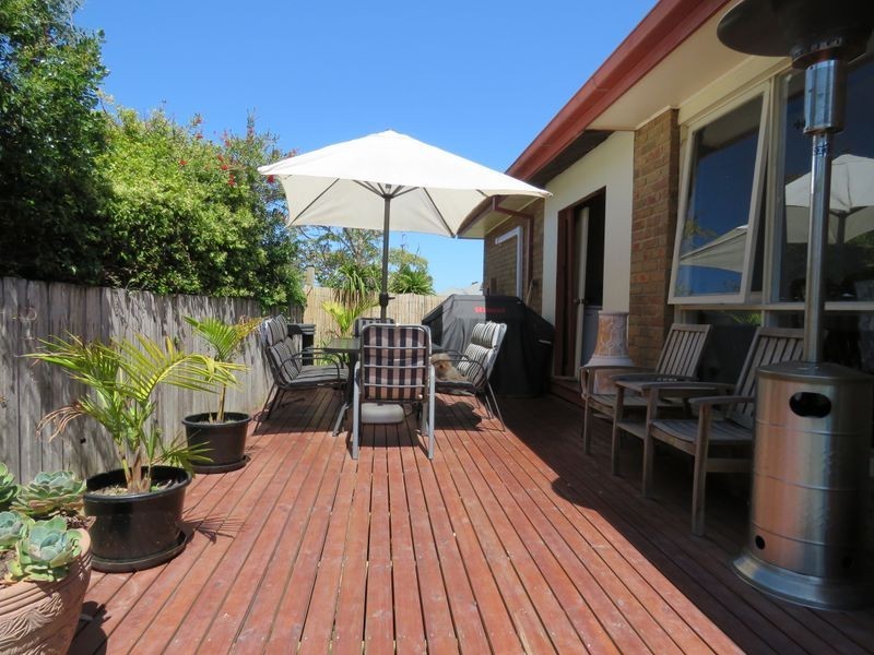 10 Callistemon Court, Paynesville VIC 3880