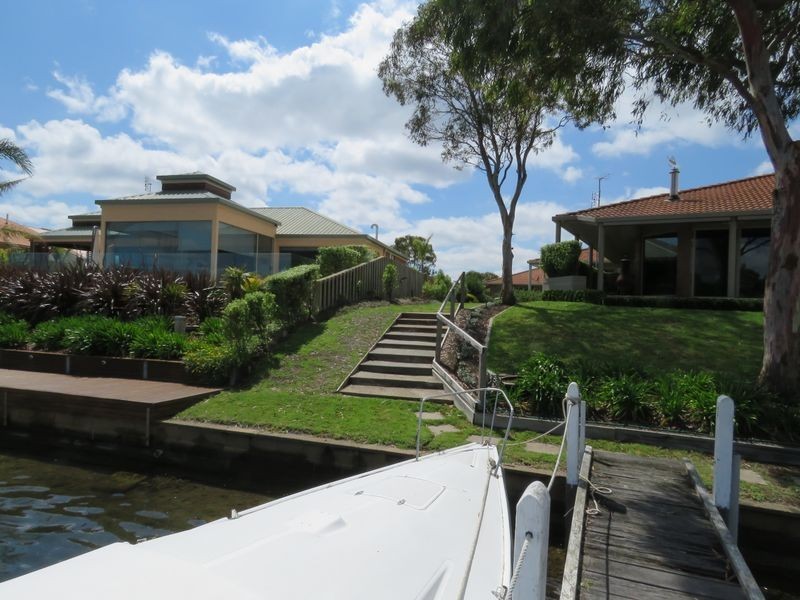4/1 Windjammer Court, Paynesville VIC 3880