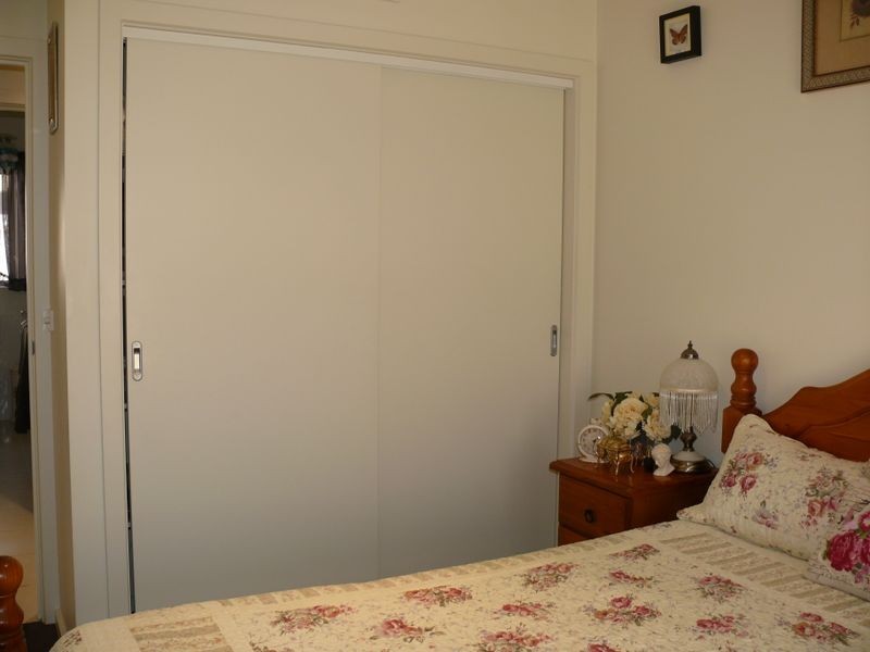 1/30 Toonalook Parade, Paynesville VIC 3880