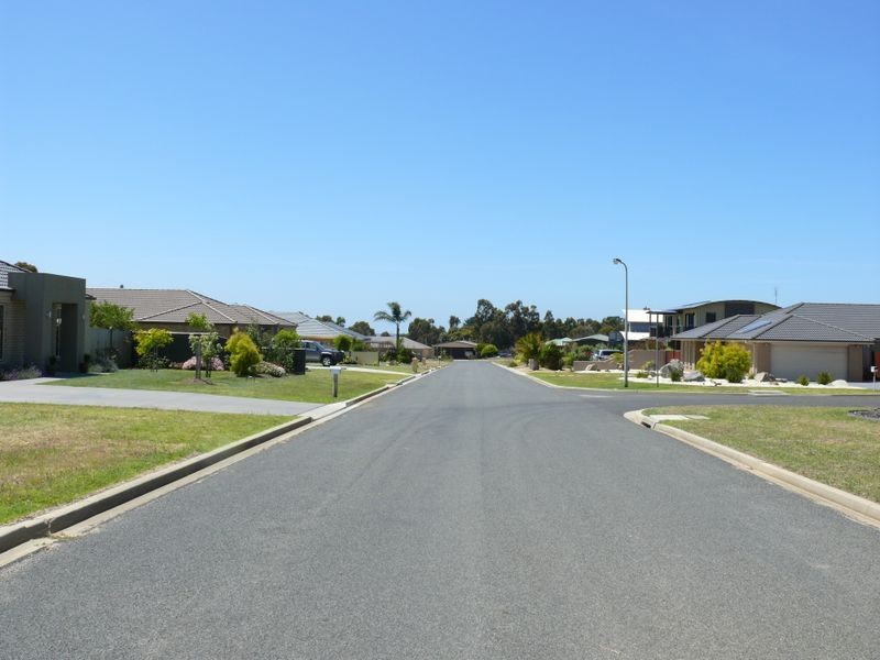 7 Shoreward Avenue, Newlands Arm VIC 3875