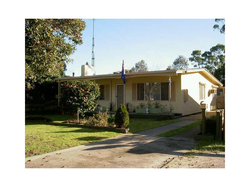 29 Vaughan Street, Paynesville VIC 3880