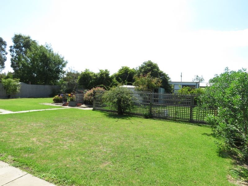 4 Main Road, Paynesville VIC 3880