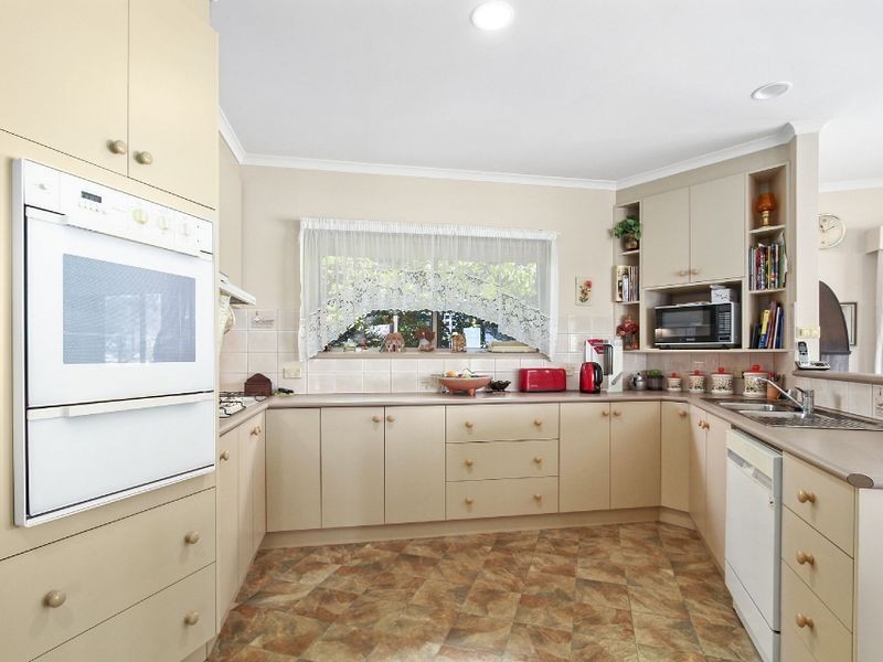 135 Western Boulevard, Raymond Island VIC 3880