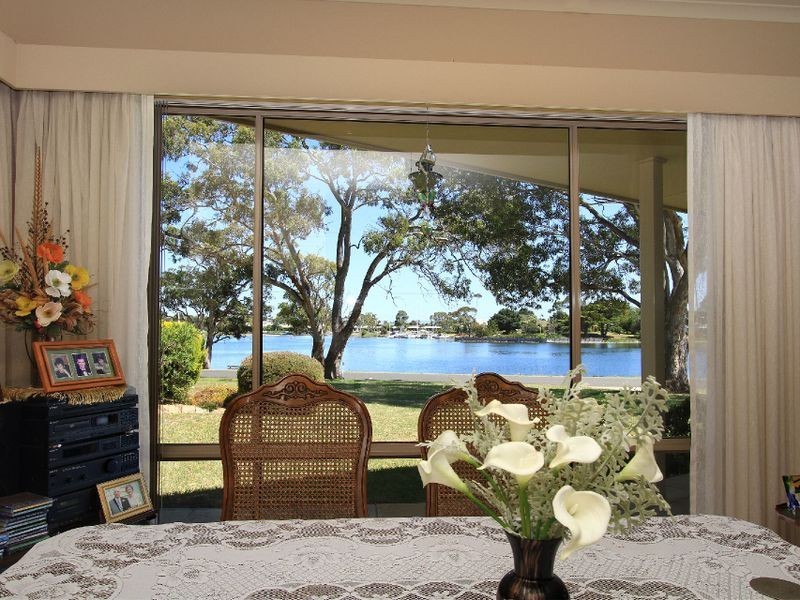 135 Western Boulevard, Raymond Island VIC 3880