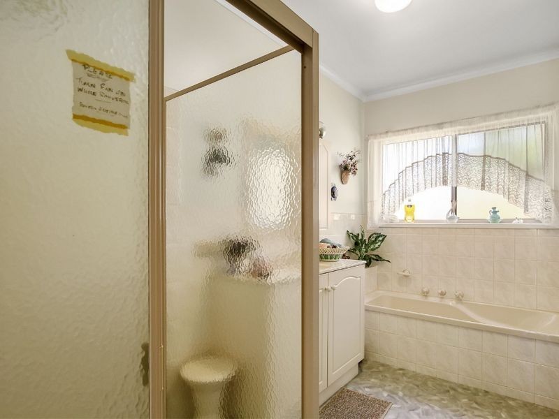 135 Western Boulevard, Raymond Island VIC 3880