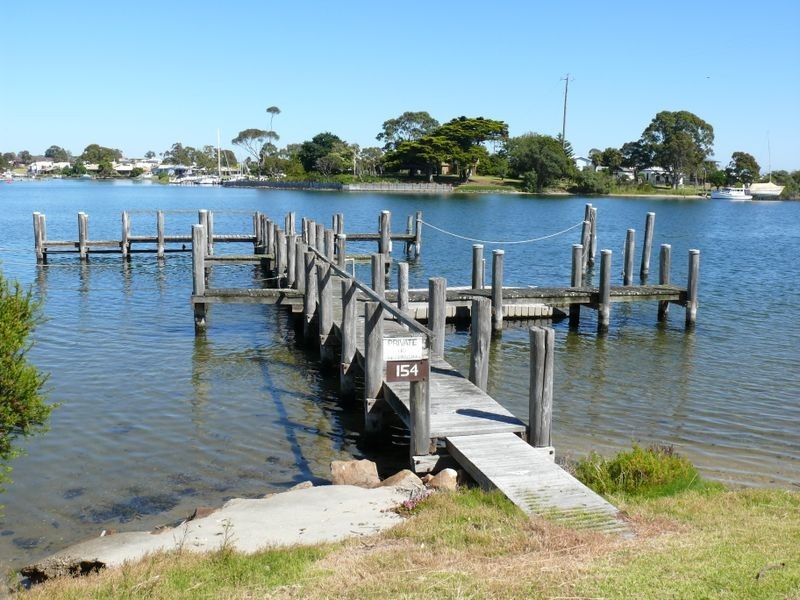 135 Western Boulevard, Raymond Island VIC 3880