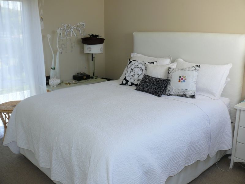 76 Eighth Avenue, Raymond Island VIC 3880