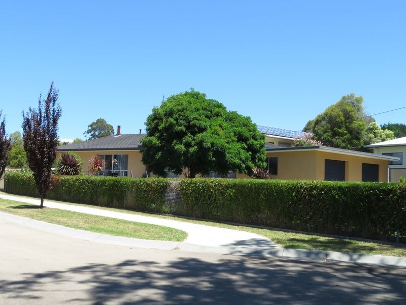 35 School Road, Eagle Point VIC 3878