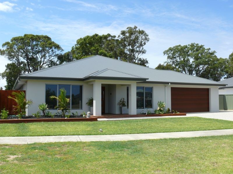 23 The Grange, Paynesville VIC 3880