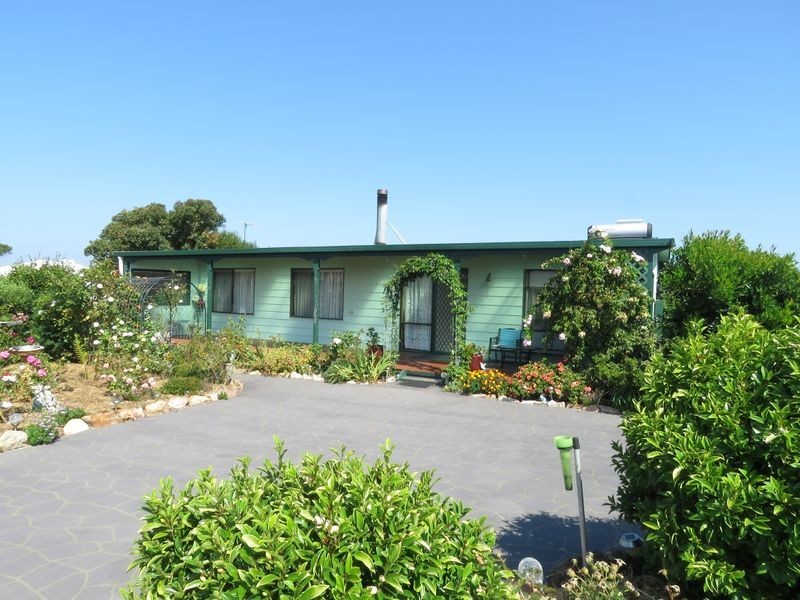2 Driftwood Court, Newlands Arm VIC 3875