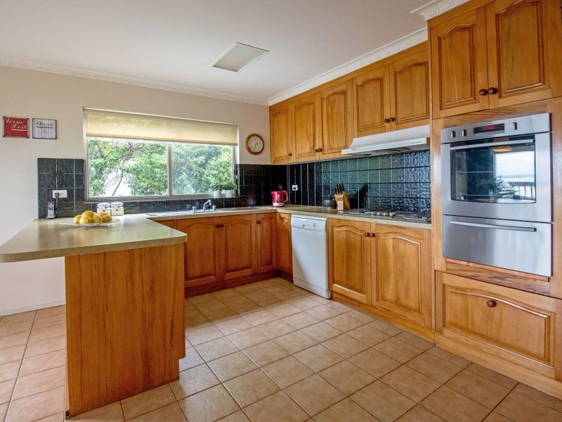 45 Fullarton Drive, Paynesville VIC 3880