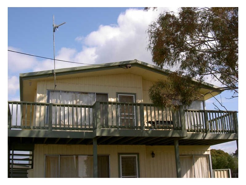 2/12 Mcmillan Grove, Paynesville VIC 3880